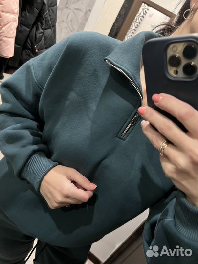 Спортивный костюм женский