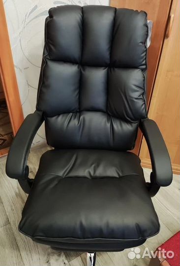 Компьютерное кресло Boss с функцией массажа