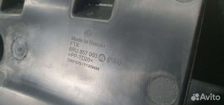 Панель приборов, торпеда, polо