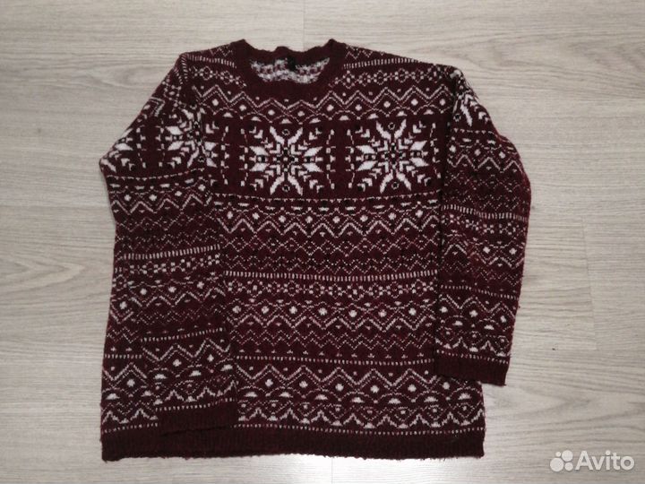 Свитер