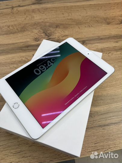 iPad 5 mini 64GB Wi-Fi