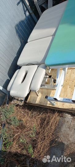 Массажный стол