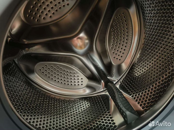 Стиральная машина Hansa WHB 10381