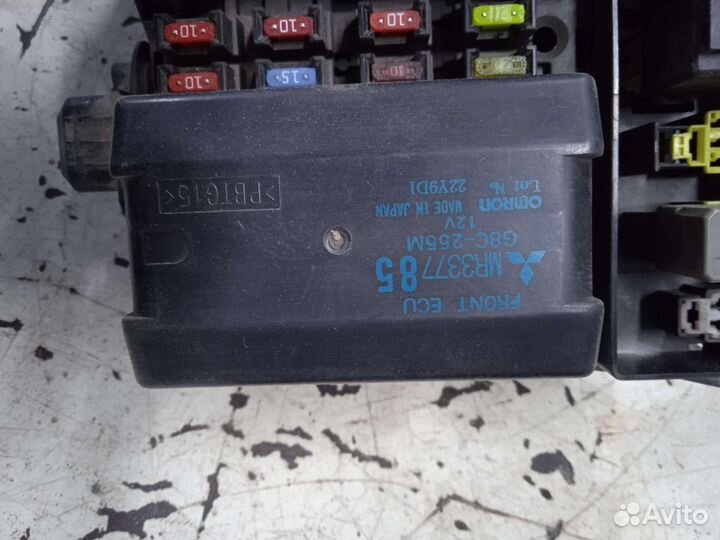 Блок предохранителей mitsubishi chariot 6G72