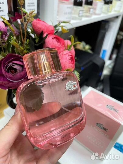 Lacoste женские ароматы