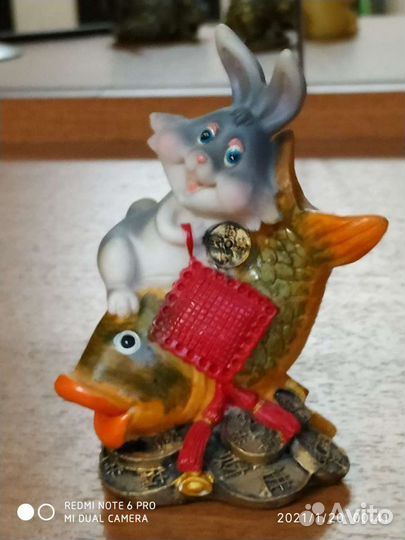 Кот, кролик, лошадь и дракон