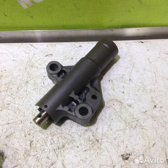 Натяжитель ремня Митсубиси Галант 9