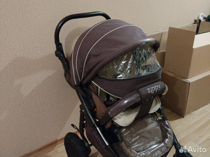 Прогулочная коляска 2 в 1