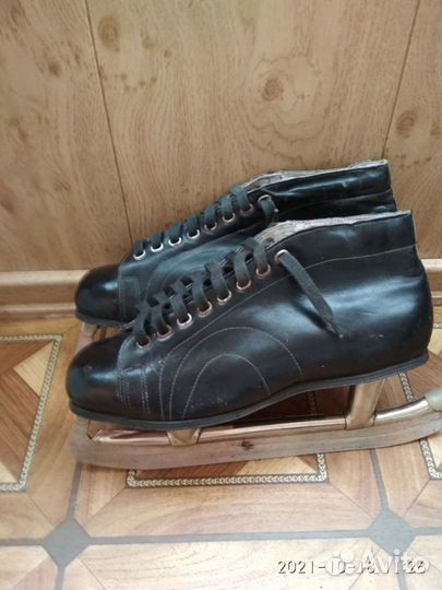 Коньки хоккейные СССР