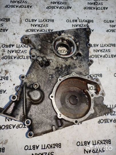 Лобовая крышка двигателя, маслонасос Мерседес 190