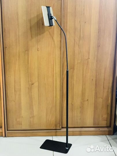 Штатив для планшета или телефона напольный