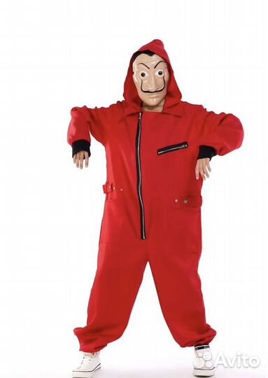 Костюм и маска 