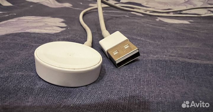 Оригинальный кабель зарядки Apple Watch