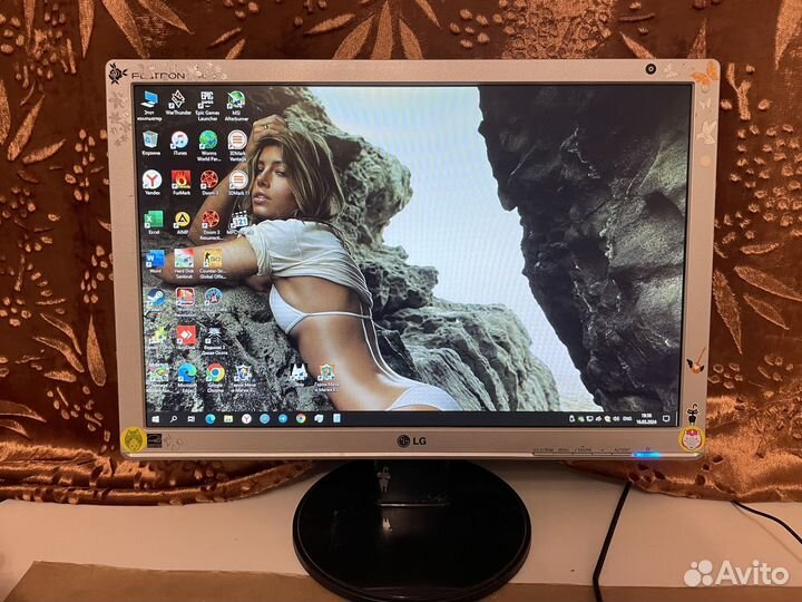 Монитор LG Flatron w1942se