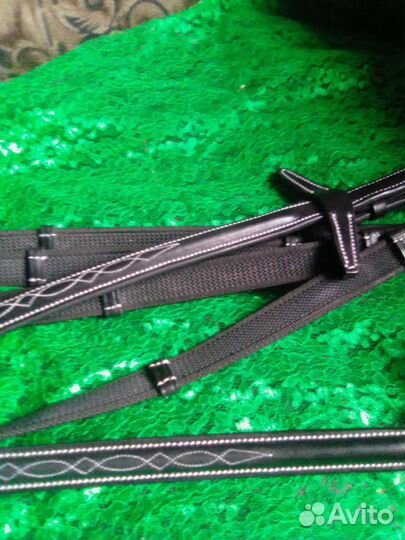 Поводья с вышивкой