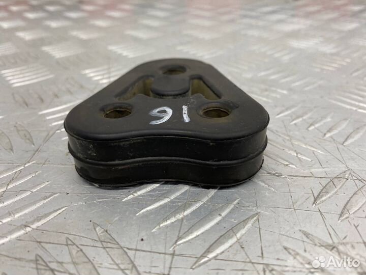Б/У подушка глушителя (крепления, кронштейн