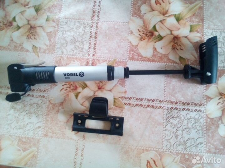 Насос для велосипеда