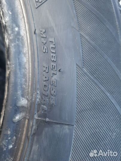 Hankook Winter I'Pike 215/65 R16 98T