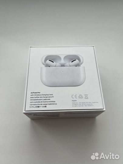 AirPods Pro with Wireless Charging Case (оригинал)