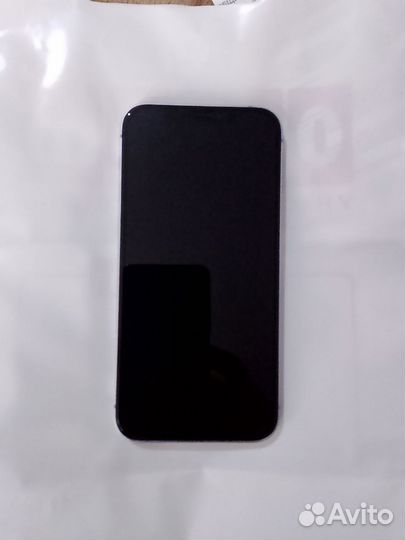 iPhone 12, 64 ГБ