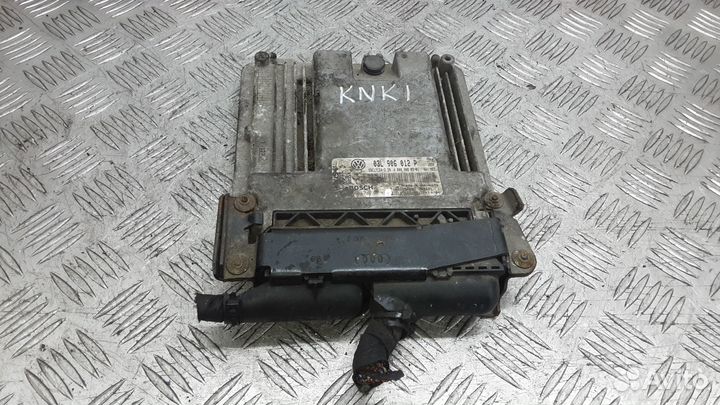 Б/У Б/У Блок управления двс 03L906012P VAG