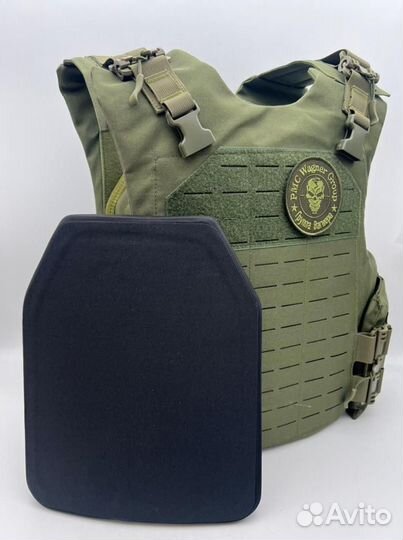 Бронежилет с защитой шеи, плеч и паха