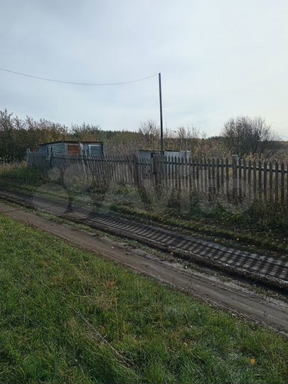 Дом 40,6 м² на участке 3 га