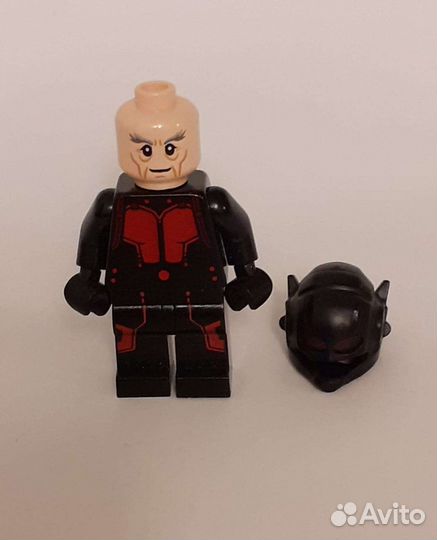 Фигурка коллекционная