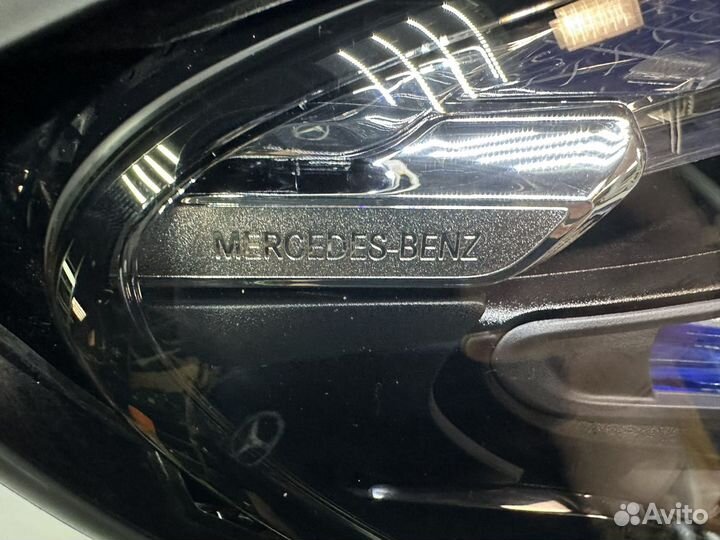 Фара правая новая Multibeam LED Mercedes GLE W167