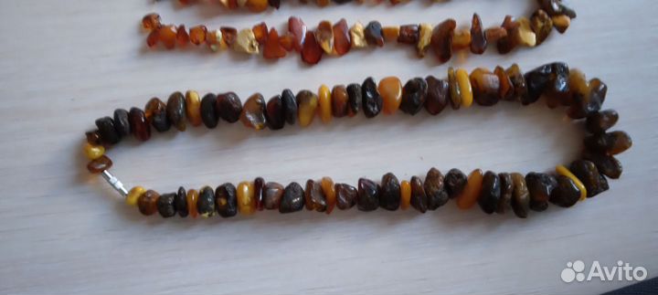 Старые бусы из янтаря