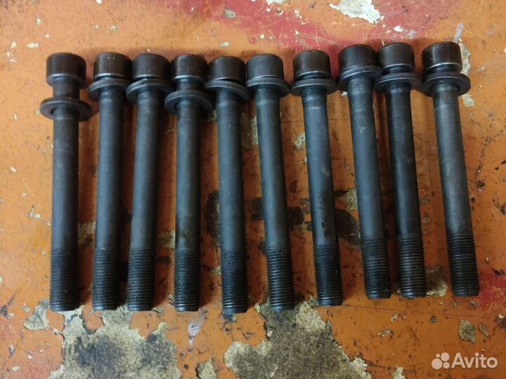 Болт гбц 4g63 под шестигранник