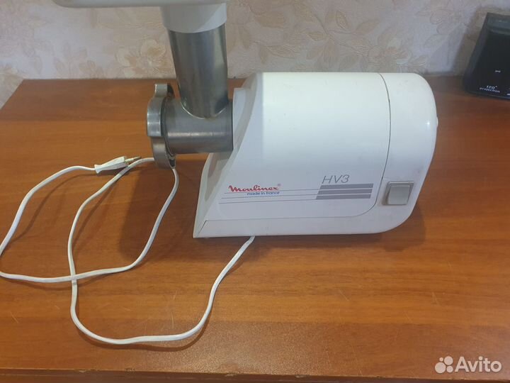 Мясорубка электрическая moulinex