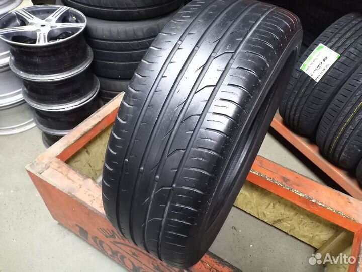 Continental ContiPremiumContact 2 215/55 R17