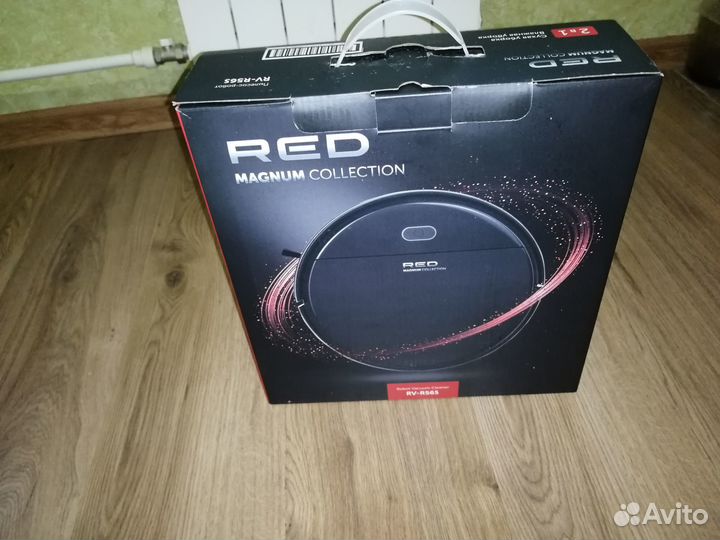 Робот пылесос Red