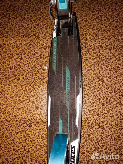 Самокат Roces