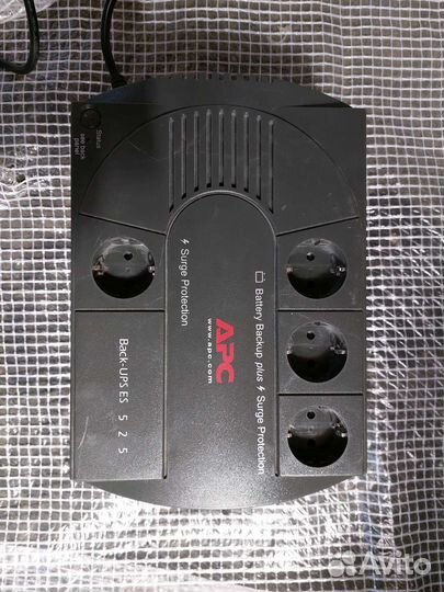 Ибп APC Back-UPS ES 525
