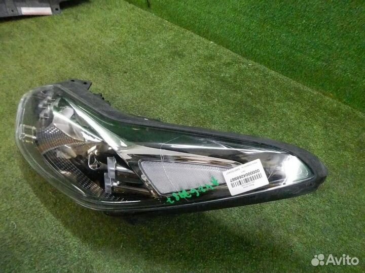 Фара левая Kia Sportage
