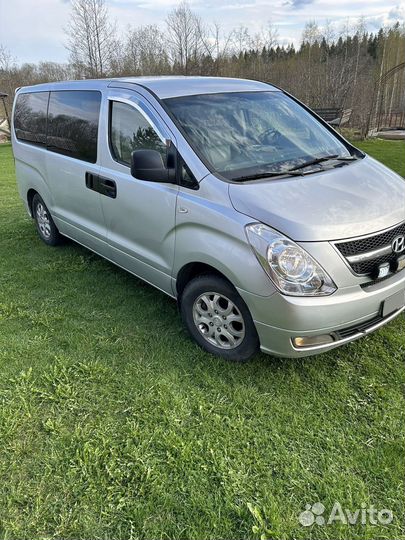 Hyundai Grand Starex 2.5 AT, 2009, 293 700 км