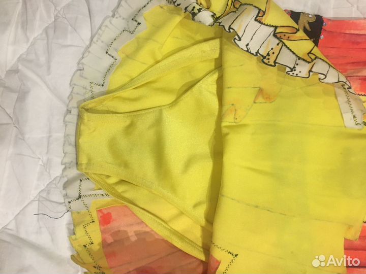 Спортивный купальник для выступлений