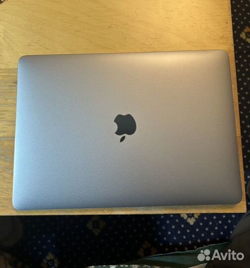 Apple MacBook air 13 2020 m1