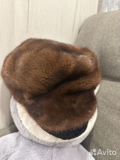 Шапка с козырьком норка