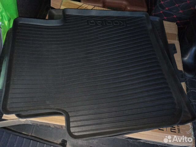 Автомобильные коврики резиновые