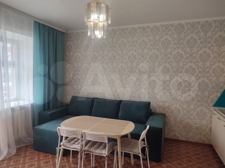 2-к. квартира, 64,5 м², 3/10 эт.
