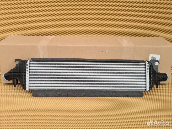 Интеркулер передний Infiniti Q50 V37