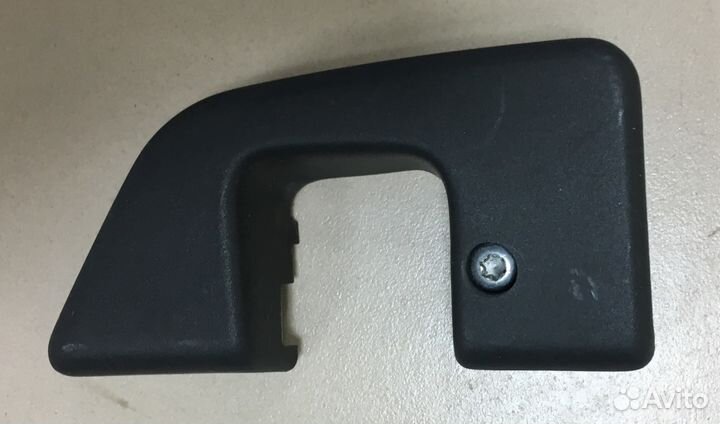 Накладка дверной обшивки Mercedes-Benz W211