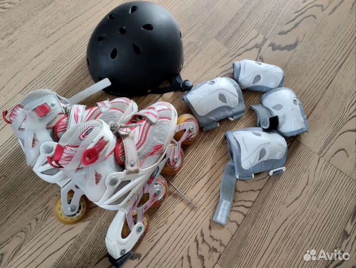 Роликовые коньки детские раздвижные,шлем и защита