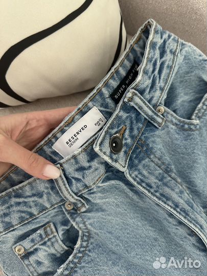 Джинсы reserved mom fit и h&m зауженные