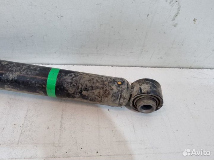 Амортизатор задний Toyota Camry V70 2018