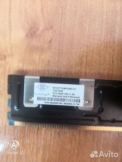 Оперативная память Nanya nt1gt72u8pa3bd-3C 1GB