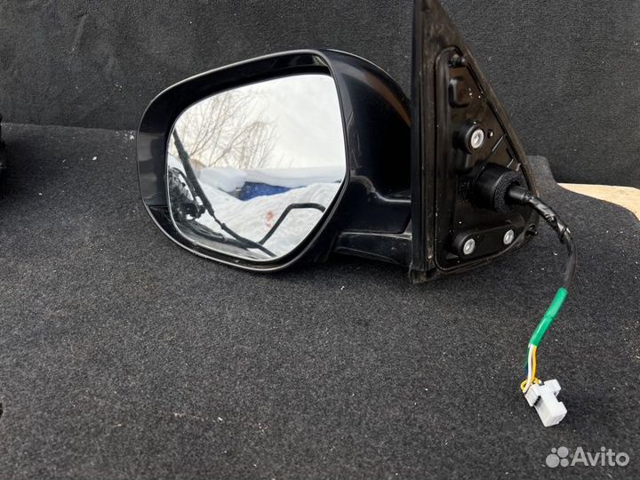 Зеркало заднего вида боковое переднее левое